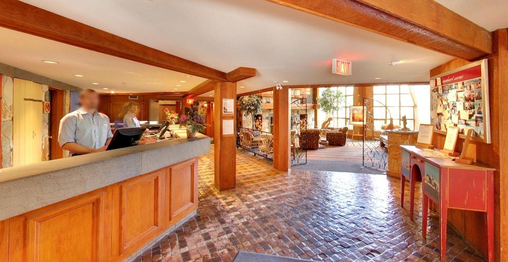 Hilton Grand Vacations Club Whistler Hotel Eksteriør billede